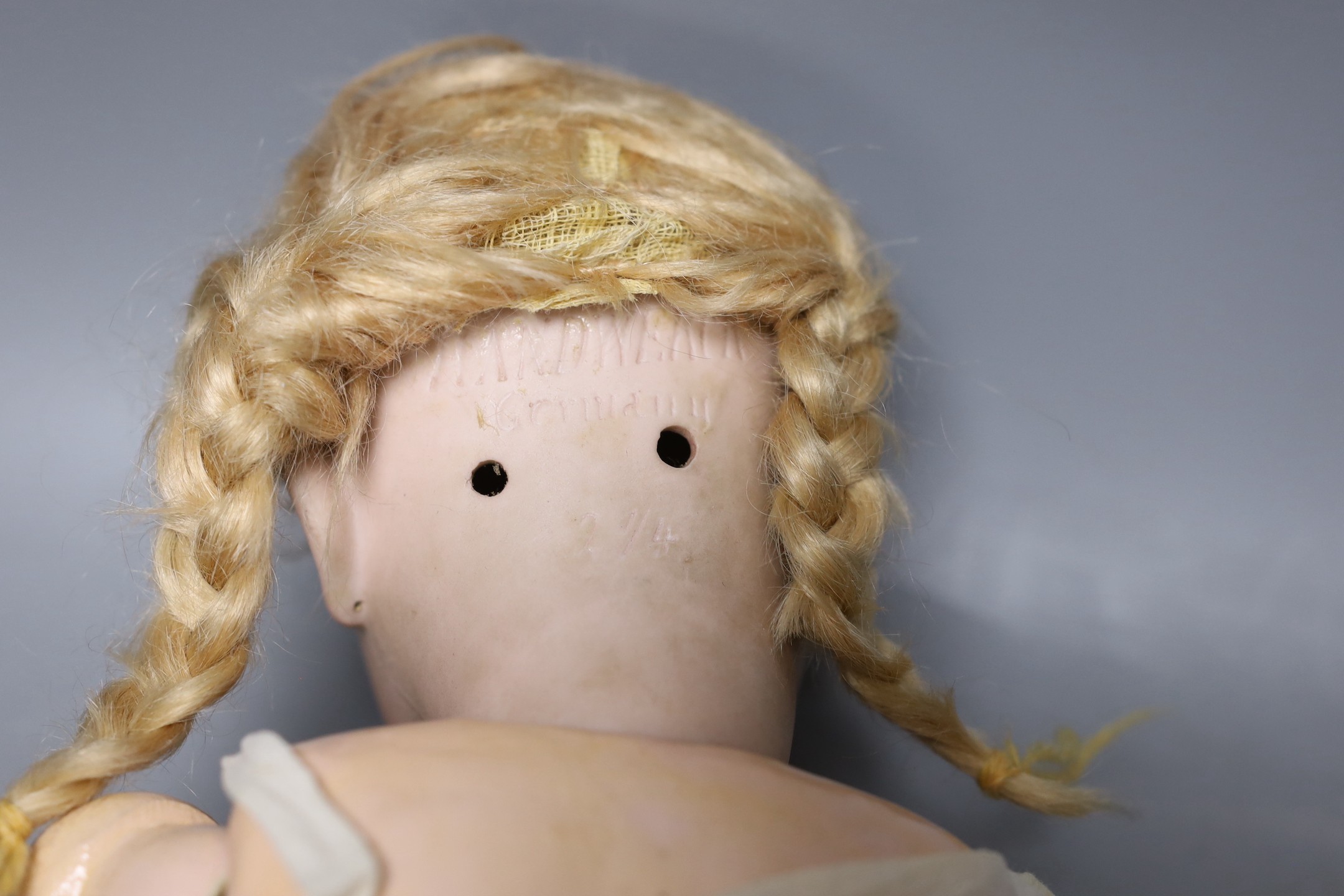 Handwerk doll 119, pierced ears, original wig, 50cm